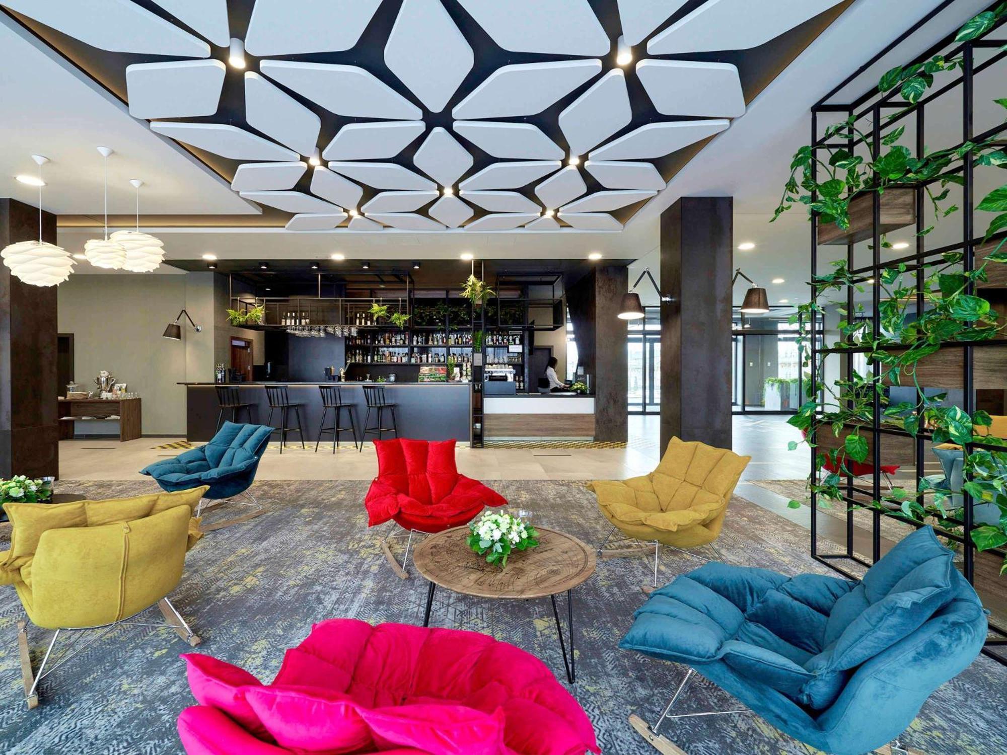Ibis Styles Nowy Targ Hotel Exterior foto
